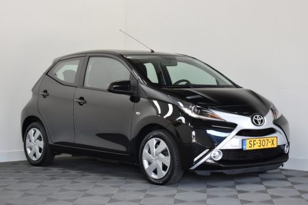 TOYOTA AYGO occasion 1.0 VVT-I X-PLAY